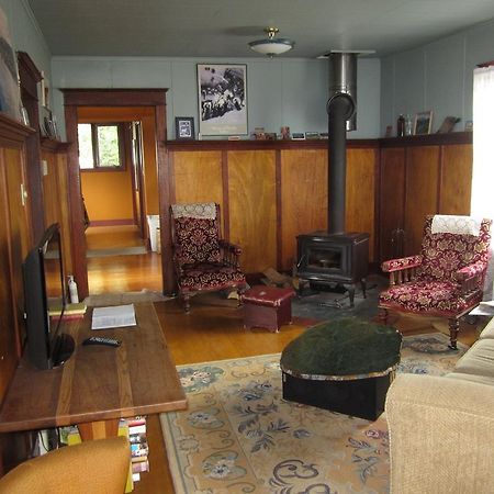 ווייטהורס Historical Guest House מראה חיצוני תמונה