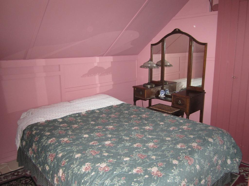 ווייטהורס Historical Guest House חדר תמונה