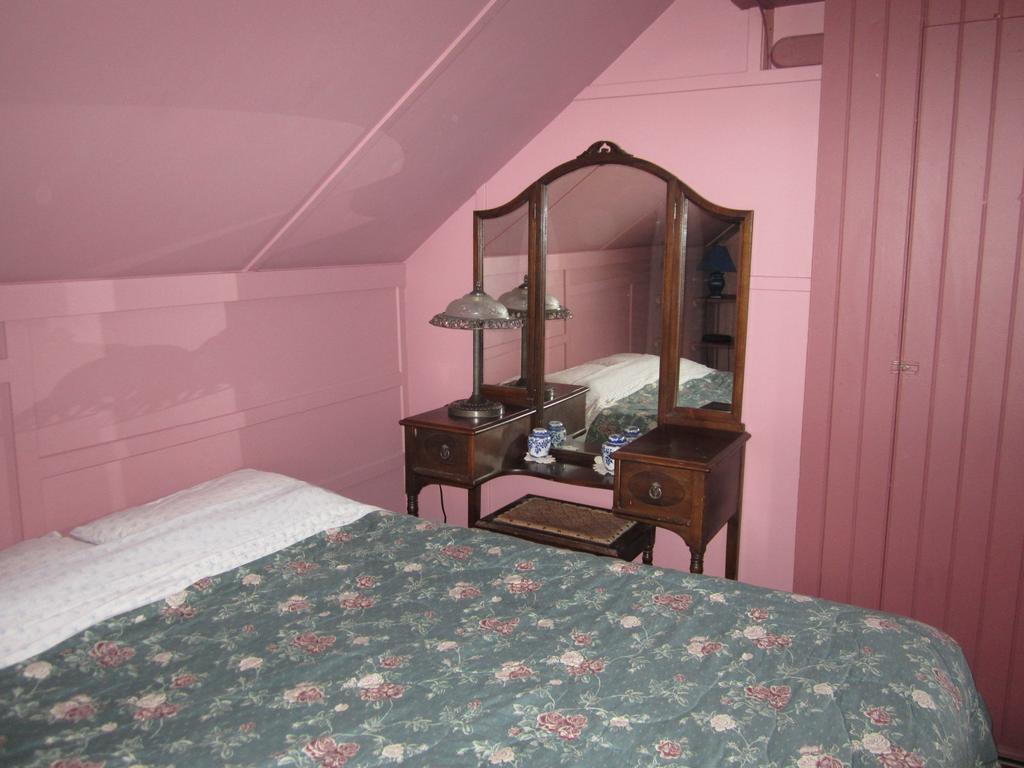 ווייטהורס Historical Guest House חדר תמונה